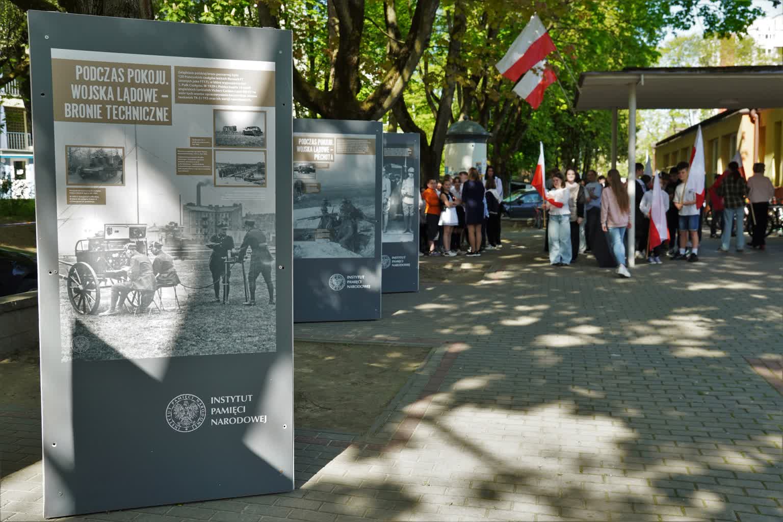 Wojsko Polskie w latach 1918-1939. Wystawa IPN w Lublinie 3 491242860_1109203811234751_8563885869076016827_n.jpg