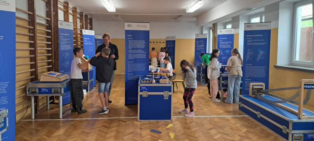 29.04.2025 Sekrety nauki - o naukobusie w szkole podstawowej 1 493043483 1598622187746924 6256033242420164913 n 2025 04 29 111908