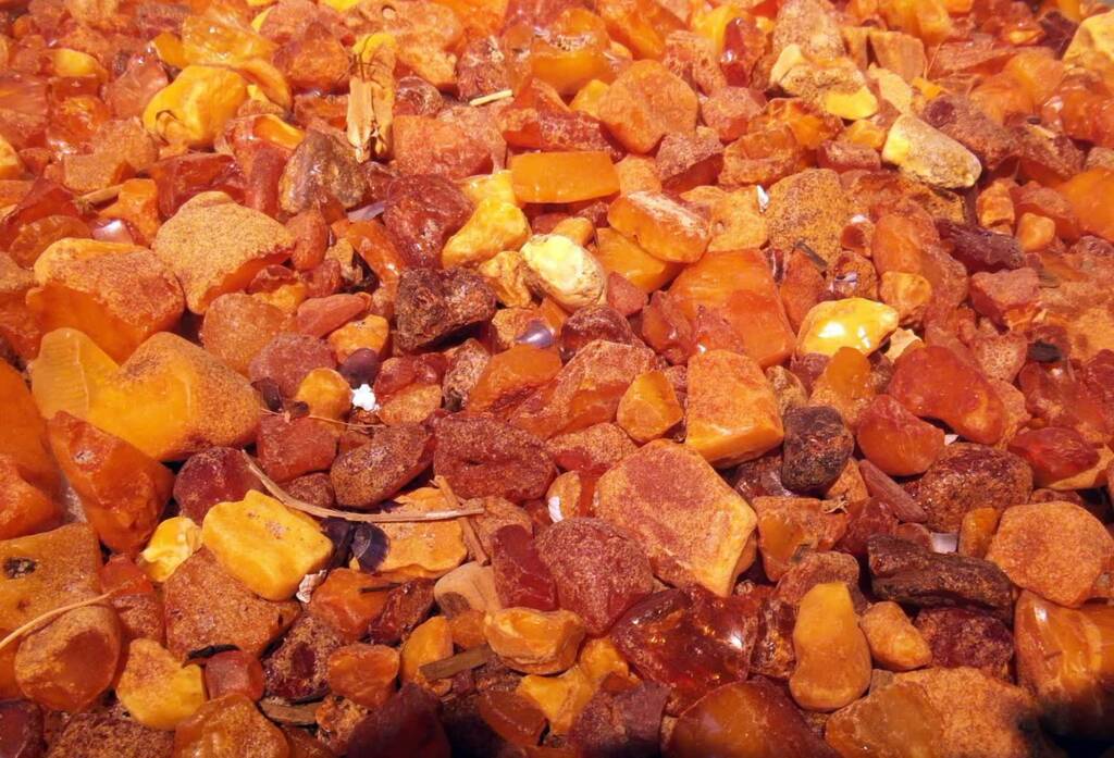 amber 261134 1280 2025 04 13 120047