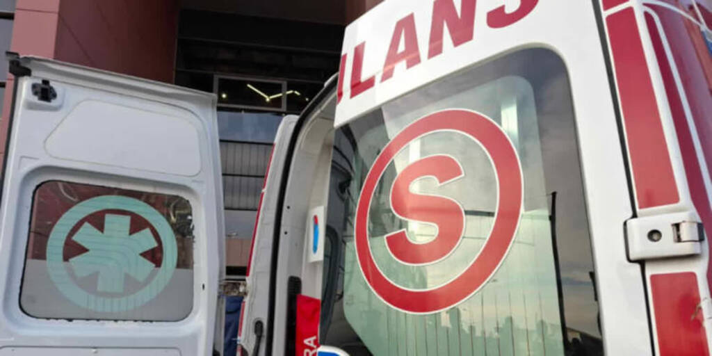 ambulans 4 2025 01 27 221045 750x375 2025 04 04 143921