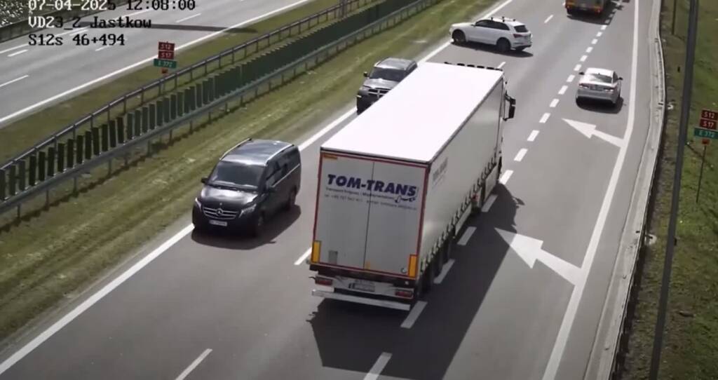 ekspres 2025 04 11 161053