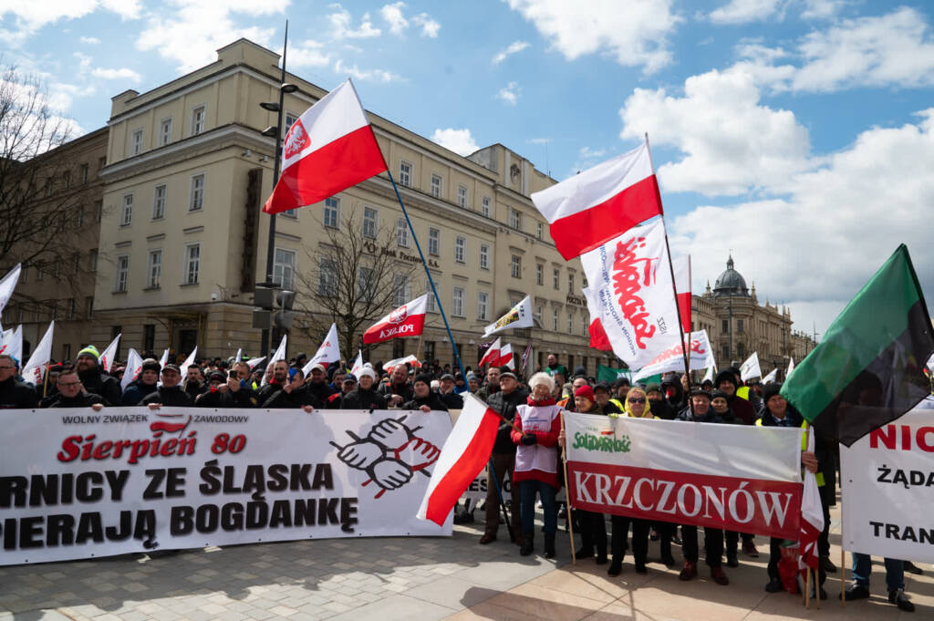 kra92 2025 04 08 180857