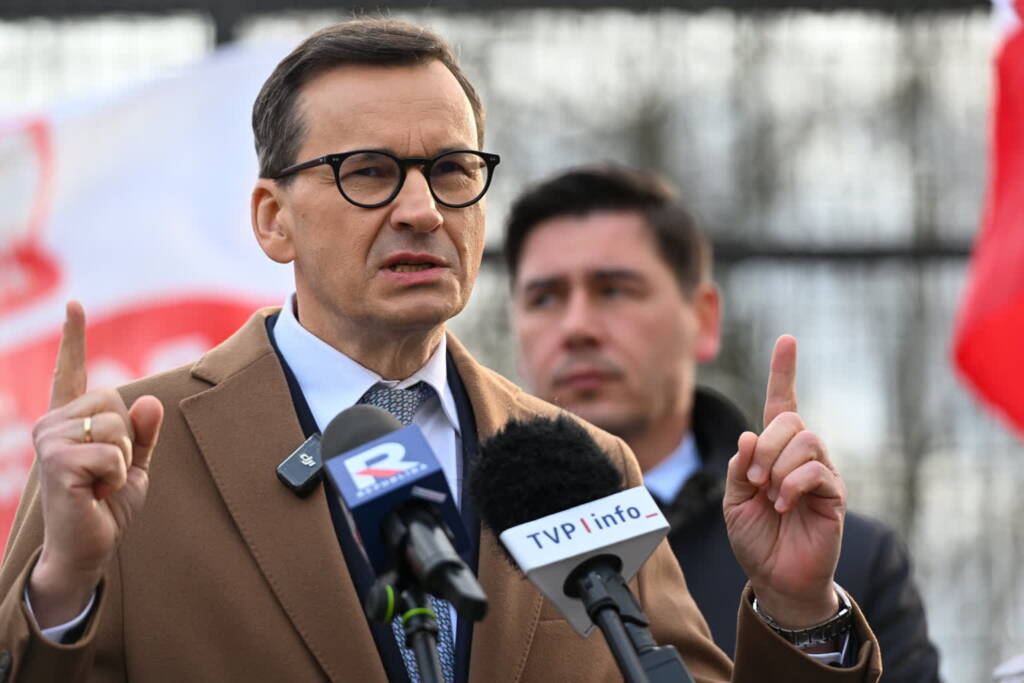 Mateusz Morawiecki w Białej Podlaskiej o nielegalnej imigracji 1 mid 25409614 2025 04 09 195716