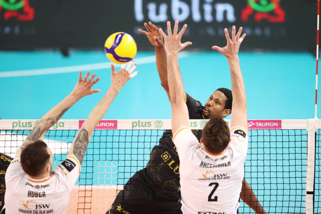 mid 25418479 2025 04 18 230304