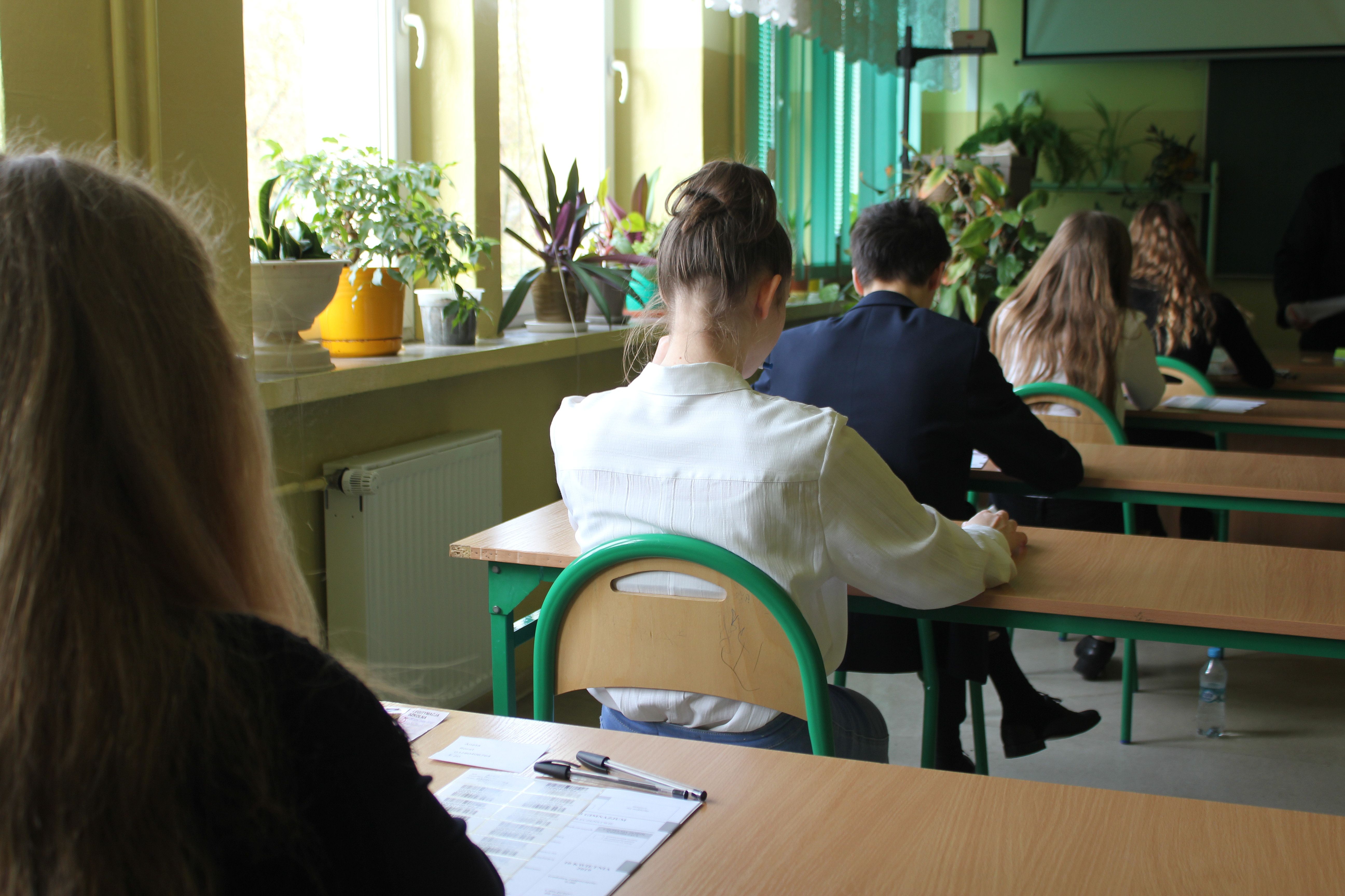 Ósmoklasiści zmierzą się z matematyką