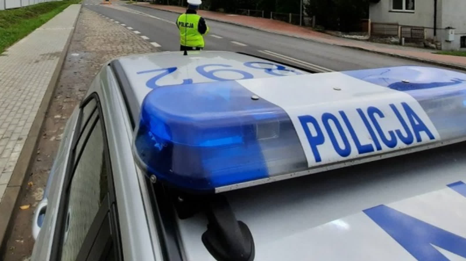 Zderzenie 3 aut na ekspresówce. Są utrudnienia