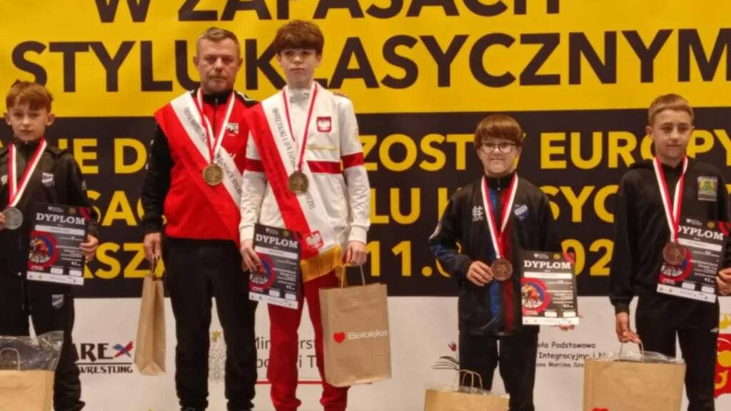Mistrzostwa Polski U15: dwa złote medale zapaśników z regionu 1 496874661 18011196650723776 8852410335200957381 n 2025 05 12 184700