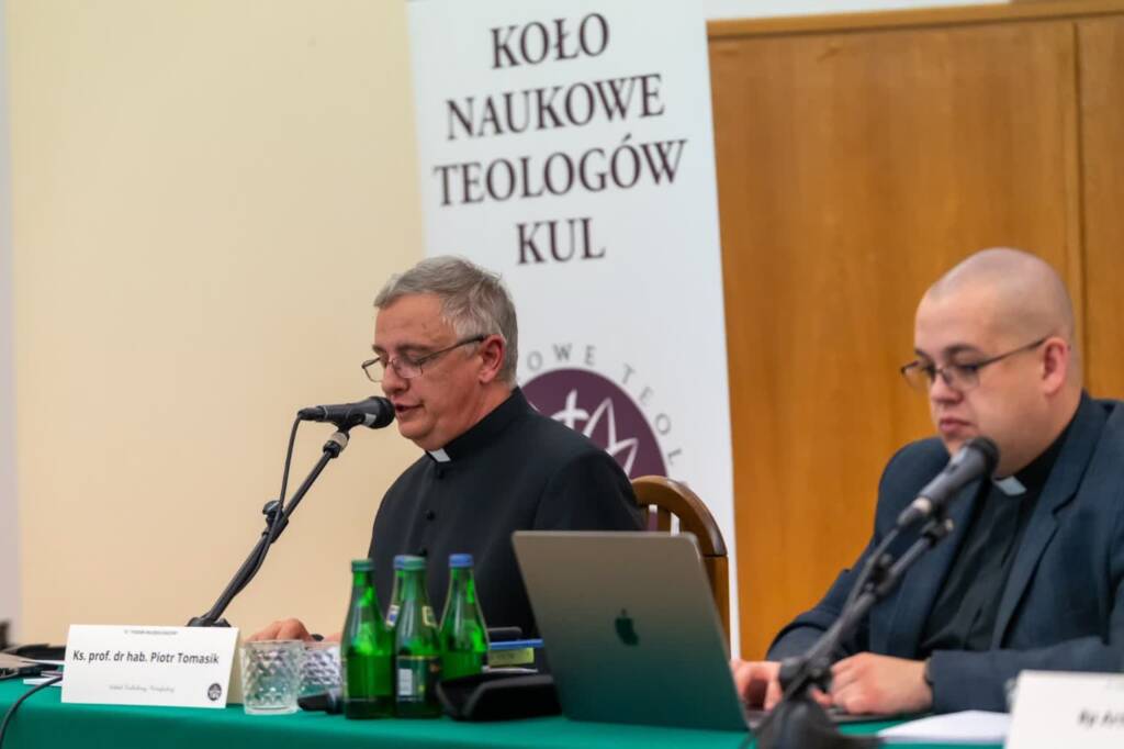 O wyzwaniach przed Kościołem. Tydzień Eklezjologiczny na KUL 1 499219231 1134325142067874 4511398913800008816 n 2025 05 19 195718