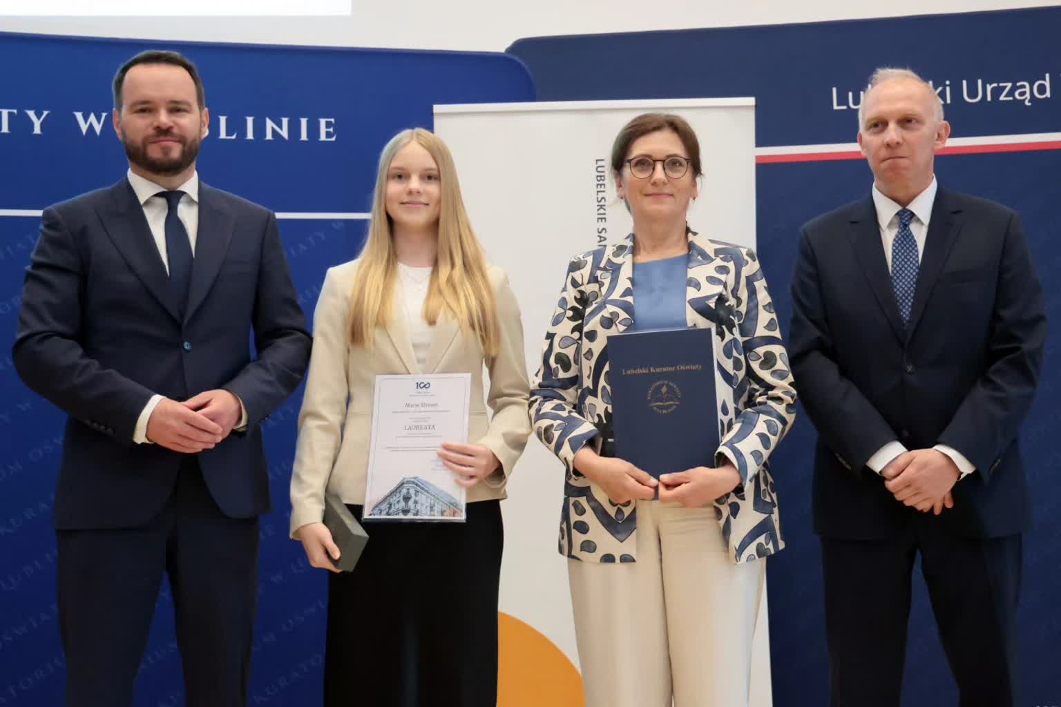 Uczniowie z regionu docenieni w konkursach przedmiotowych. Za nami uroczysta gala 3 501377701_1105690361368769_4520724821447415710_n.jpg