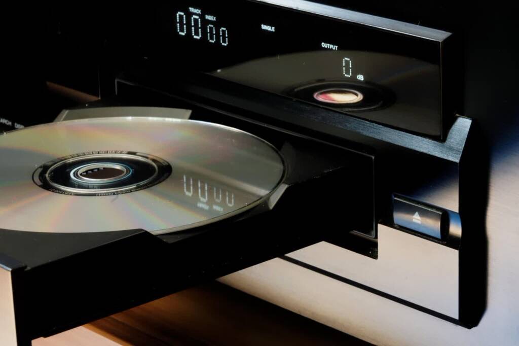 cd 864402 1280 1 2025 05 03 082817