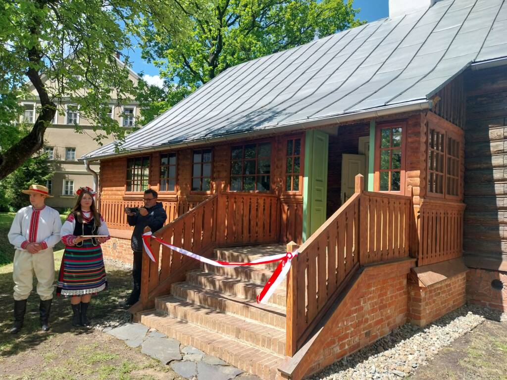 domek 1 2025 05 16 205221