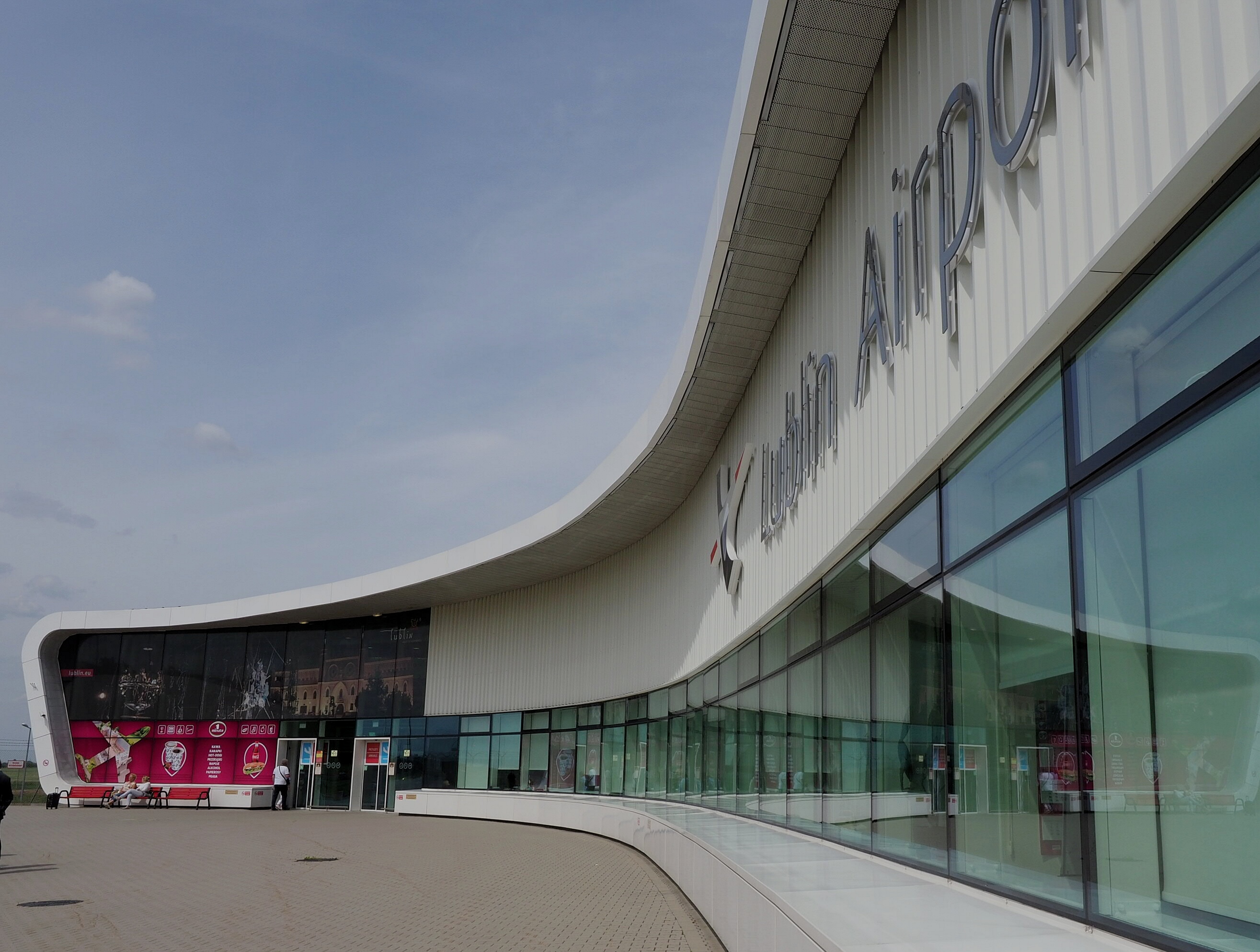 Sezon wakacyjny na lubelskim lotnisku. Dokąd można polecieć?