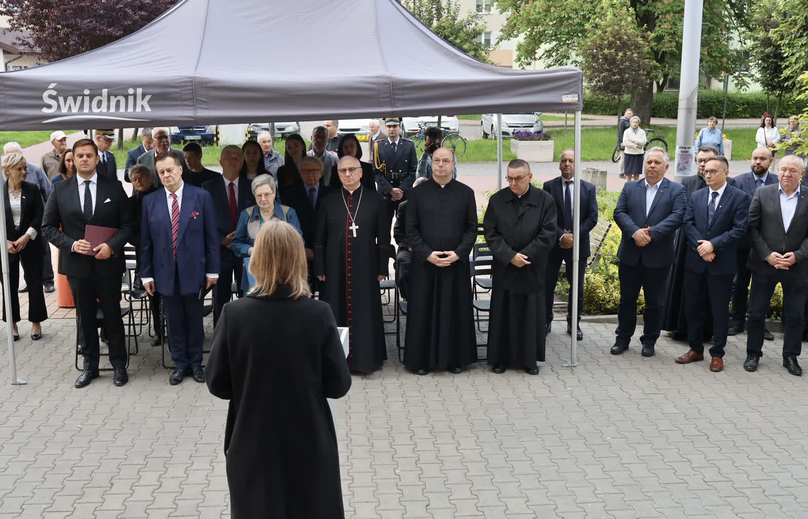 W Świdniku odsłonięto tablicę upamiętniającą Prymasa Tysiąclecia 2 IMG_7776.jpeg