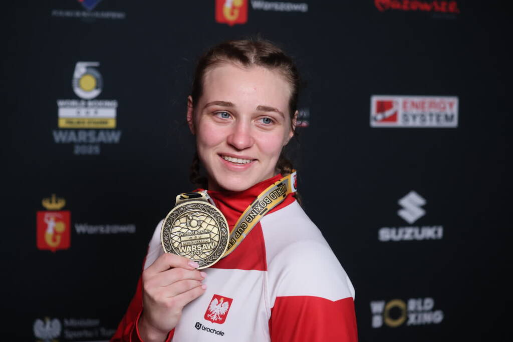 mid 25516379 2025 05 16 184722