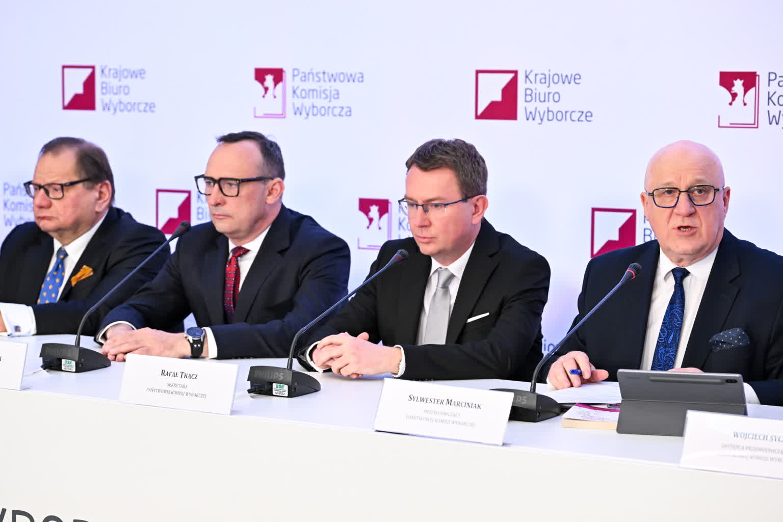 Wybory prezydenckie: PKW podała oficjalne wyniki 3 mid-25518964.jpg