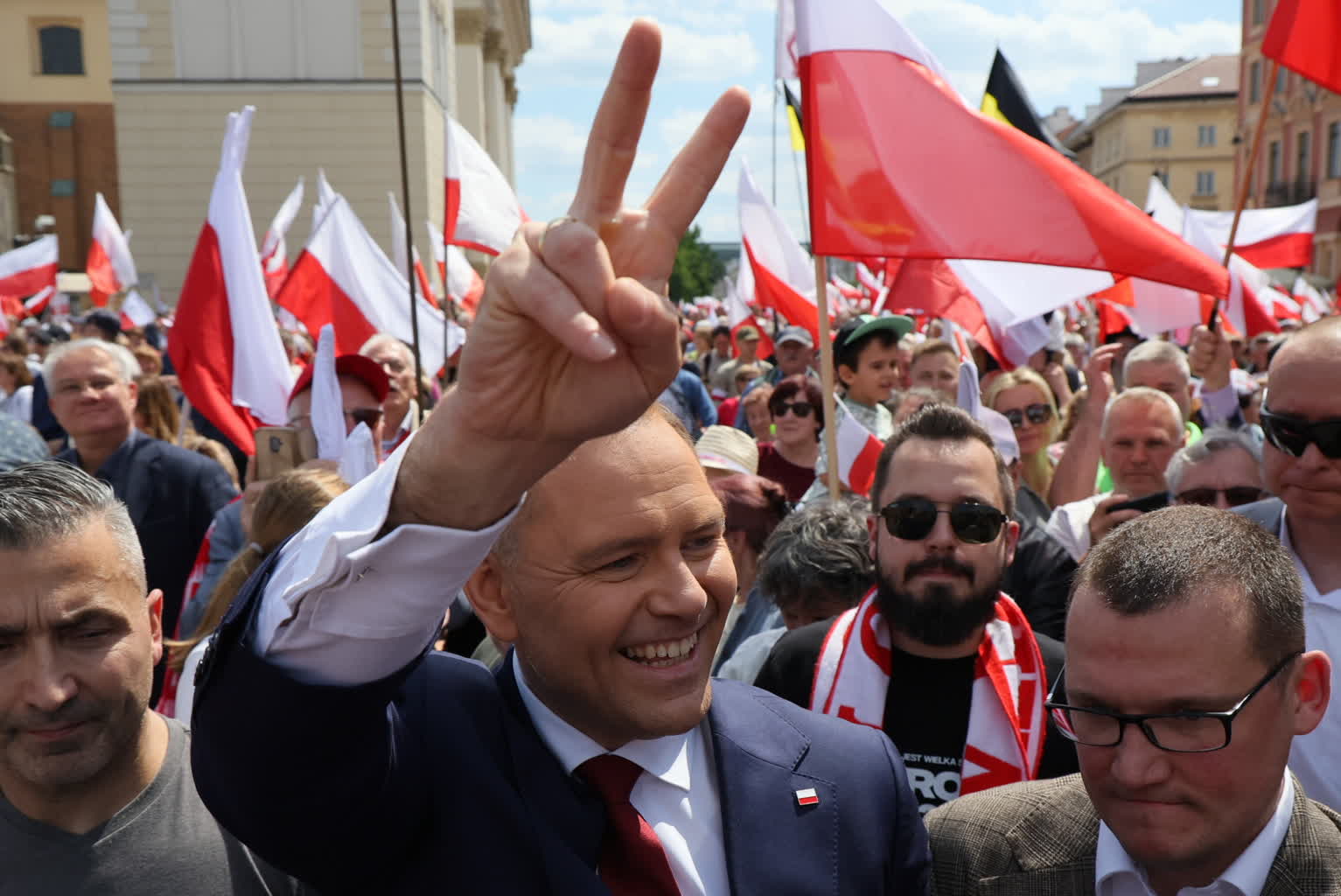 "Marsz za Polską" Karola Nawrockiego w Warszawie 2 mid-25525288.jpg