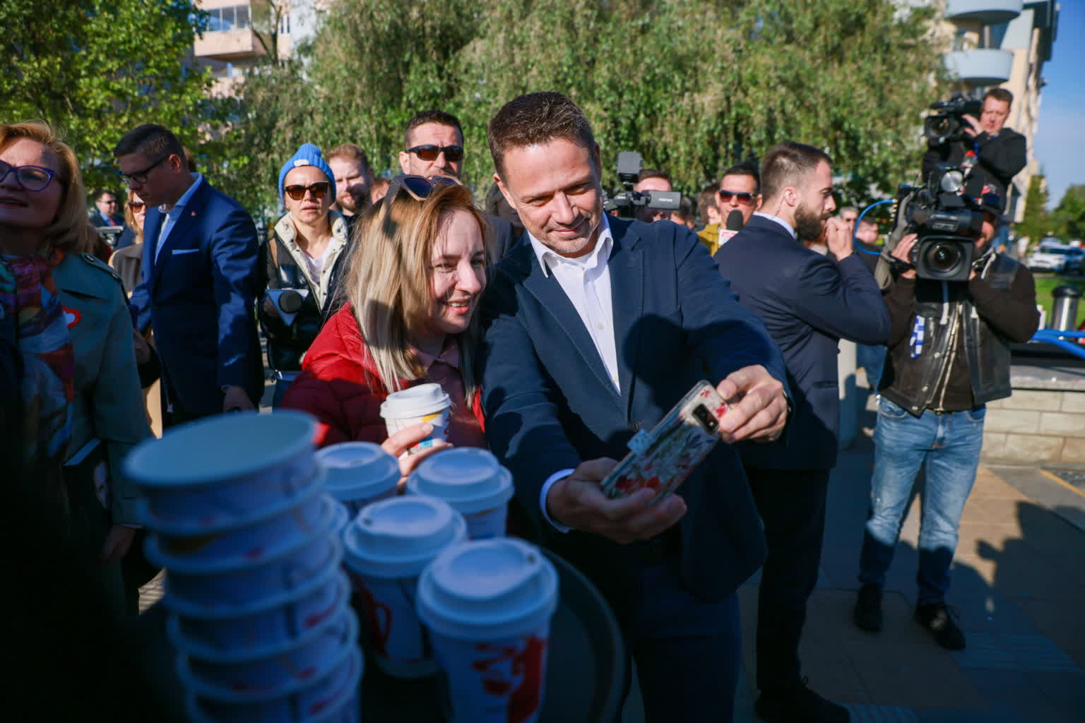 Lubelscy politycy i działacze wspierają Rafała Trzaskowskiego 5 mid-25526016.jpg