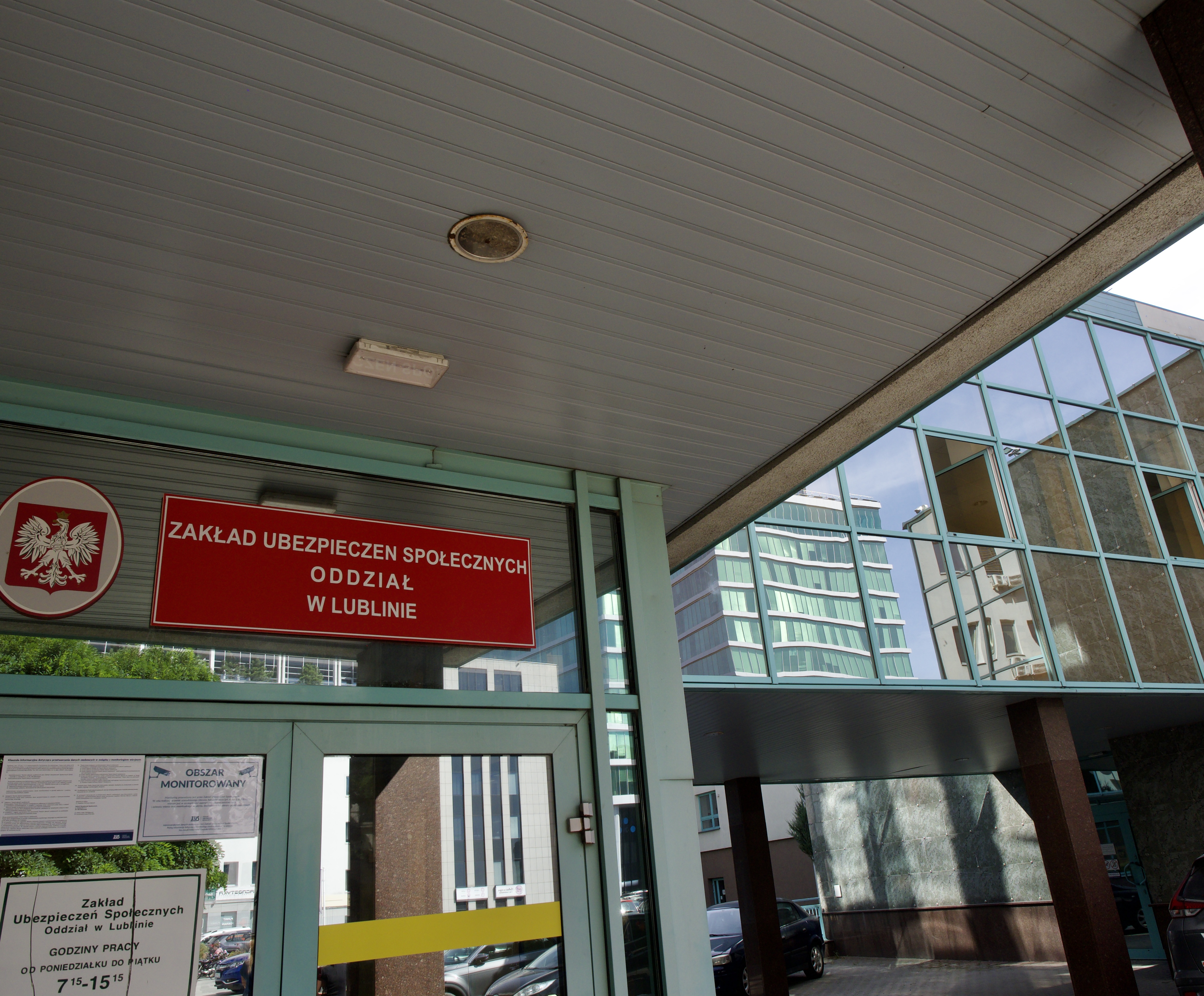 Podszywają się pod pracowników ZUS. Zachowaj ostrożność!