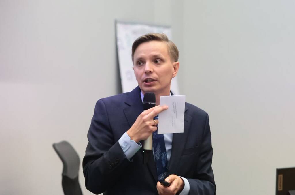 pm debata 130525 007 2025 05 14 223349