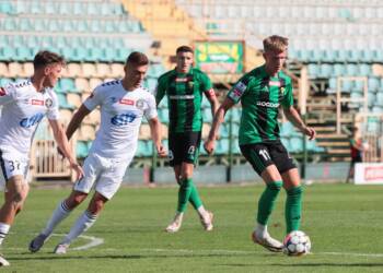 2024-08-10T15:21:52:57 ,  Fot. Piotr Michalski 
2024.08.10. LECZNA . I LIGA PILKA NOZNA . GORNIK LECZNA - POLONIA WARSZAWA .
FOT. PIOTR MICHALSKI