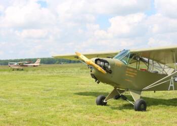 2019-06-01T12:52:51:01 ,  Fot. Piotr Michalski  Dzien Dziecka na lotnisko w Radawcu .