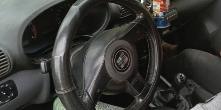 Na podwójnym gazie i z podrobionym prawem jazdy 1 puszka 1 2025 05 17 085716