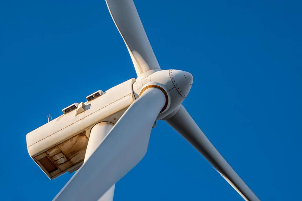 wind turbine 6931023 1280 2025 05 29 175947