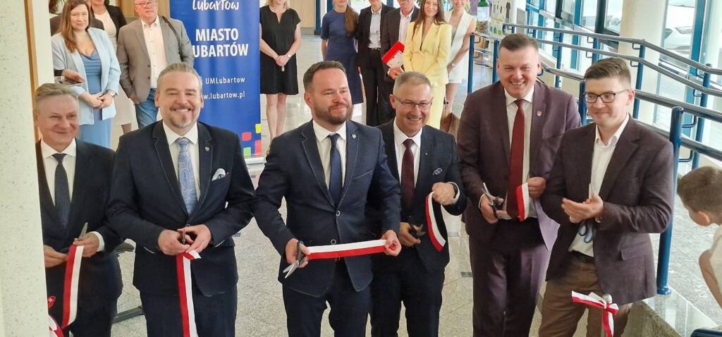 20250617 122507 2025 06 17 190334