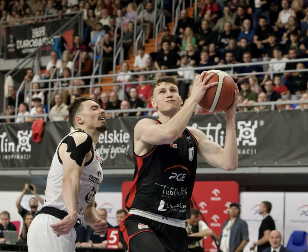 6k3d0185 2025 06 12 064607