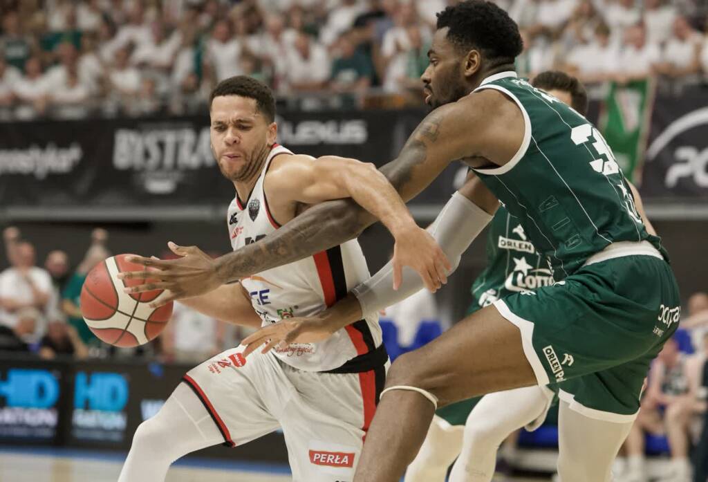 6k3d1115 2025 06 23 004029