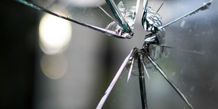 glass pane 1497227 1280 2025 06 02 164750