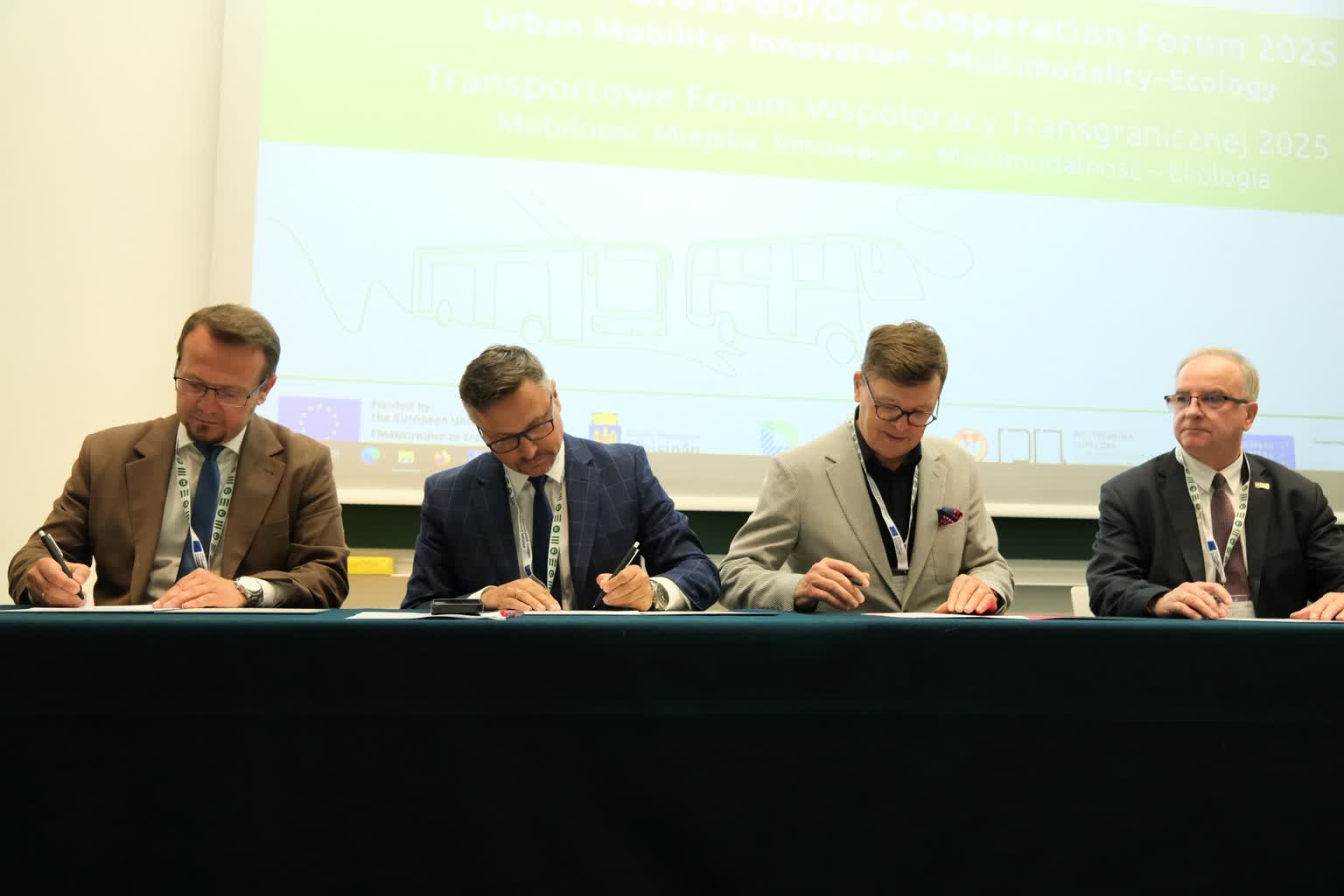 Będą produkowali wodór w Lublinie. Współpraca samorządu i politechniki 2 Lubelska Wyżyna Wodorowa samorząd, nauka i przemysł na rzecz zielonej energii_Fot. Miasto Lublin.jpg