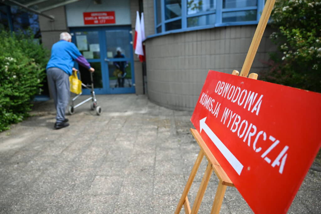 mid 25601207 2025 06 01 144017