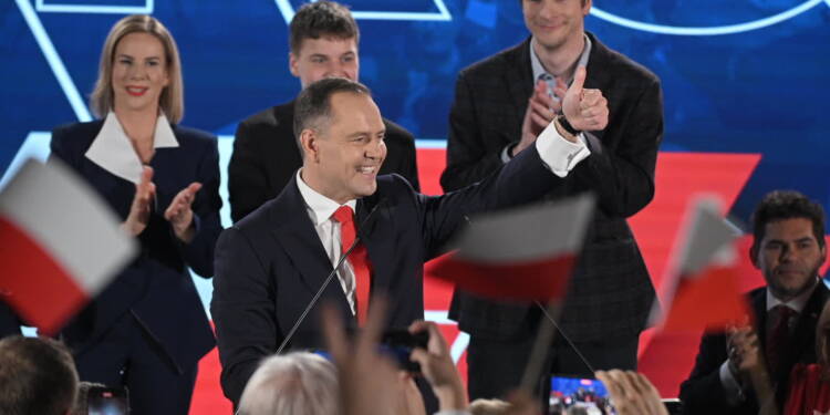 mid 25601613 2025 06 02 064616