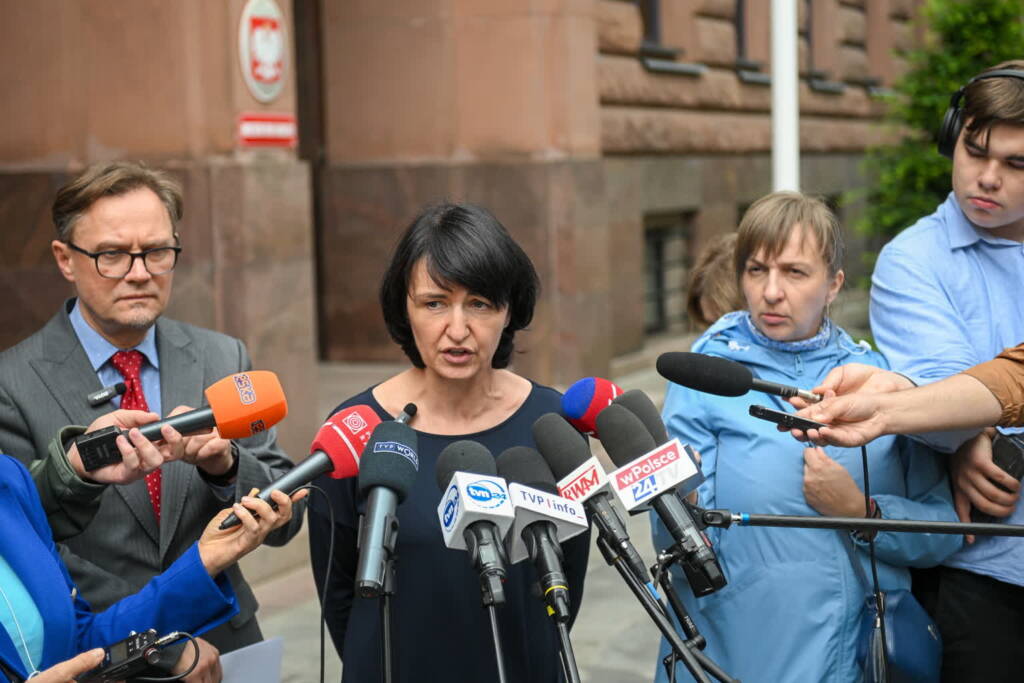 mid 25613254 2025 06 13 201827