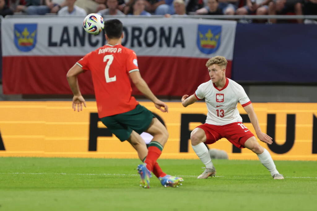 mid 25614787 2025 06 15 125059