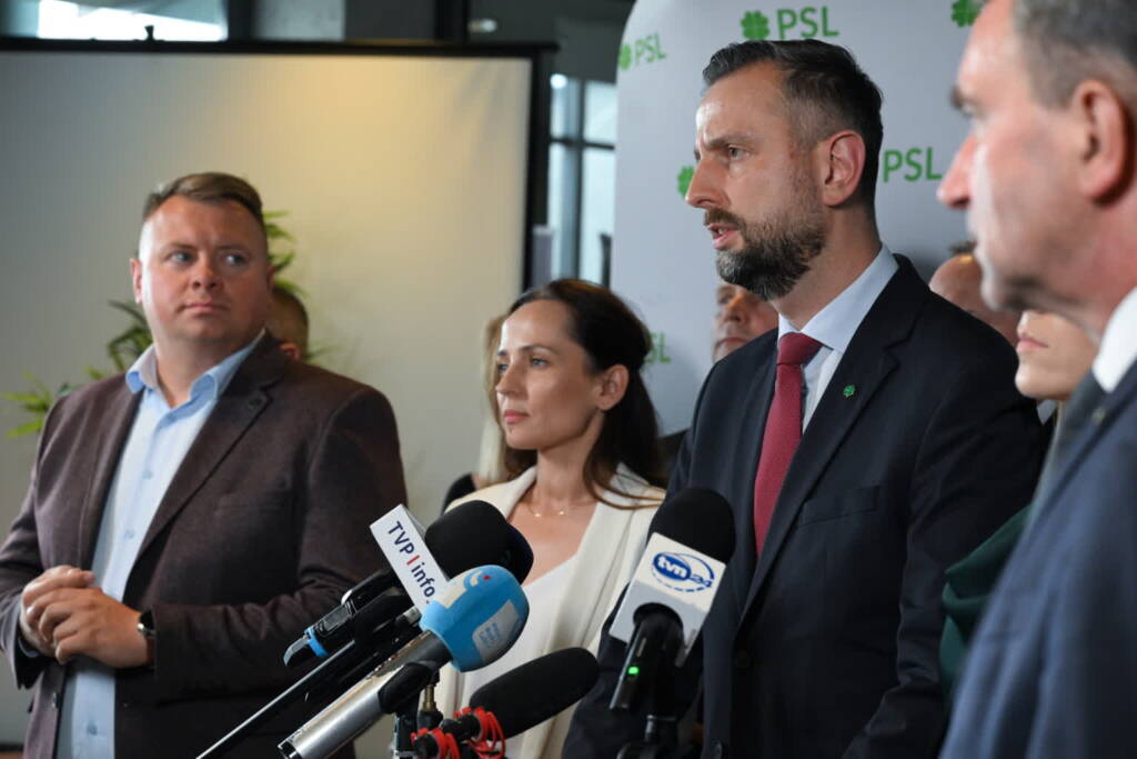 mid 25628538 2025 06 28 181022