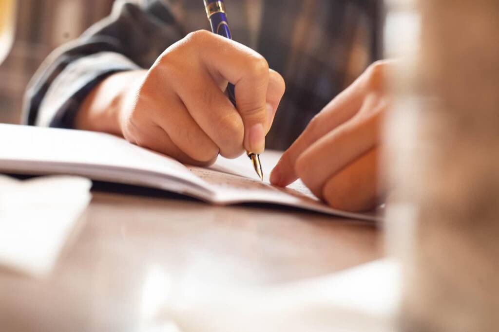 Średnia ocen to nie tylko kwestia paska na świadectwie 1 write 4715844 1280 2025 06 25 200410