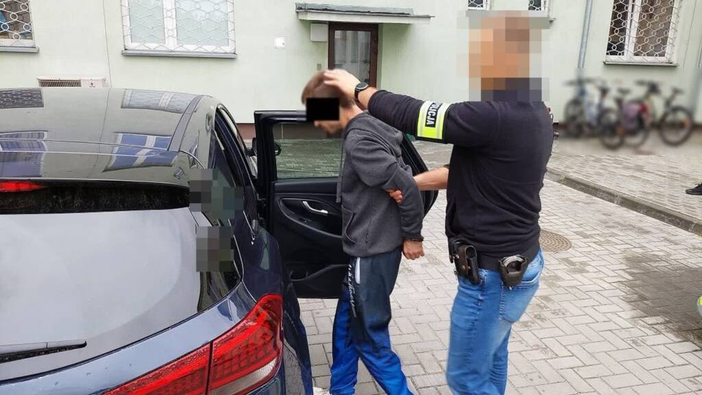 Odpowie za znęcanie się nad matką. Recydywista w rękach policji 1 343 271207 2025 07 13 130327