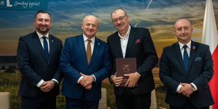 520704388 1191133769722291 9003297904325856804 n 2025 07 23 210756