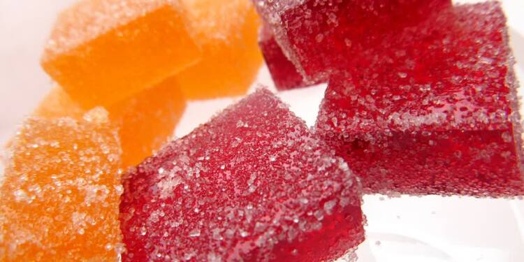 candies 93988 1280 2025 07 30 100021