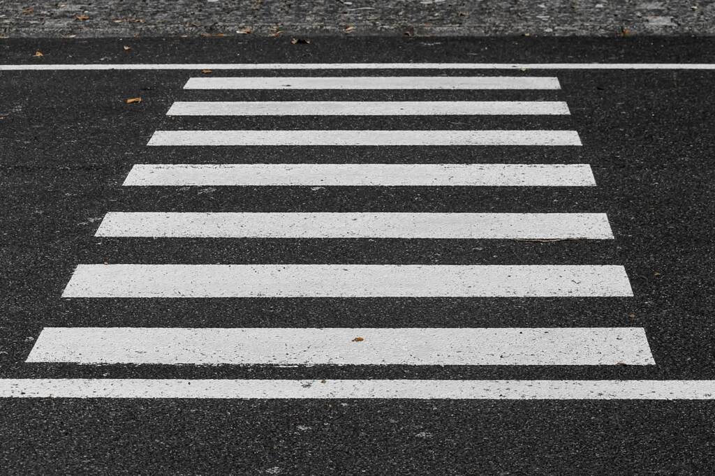 crosswalk 3712127 1280 2025 07 27 073457