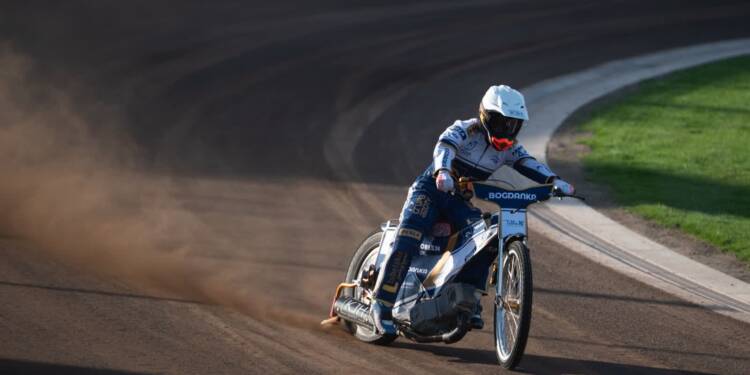 Nieudany turniej Bartosza Jaworskiego. Upadek w trzecim biegu 1 dsc 4594 2025 05 03 190256 2025 07 24 205608