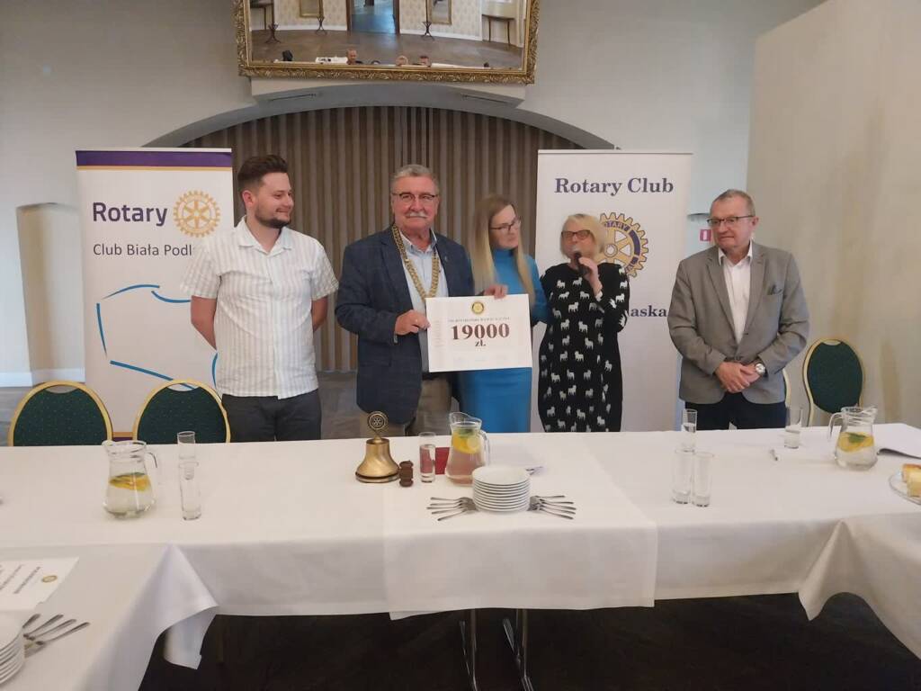 Dochodowy wyścig kaczek. Charytatywna akcja w Białej Podlaskiej 2 kaczki 1 2025 07 10 123922