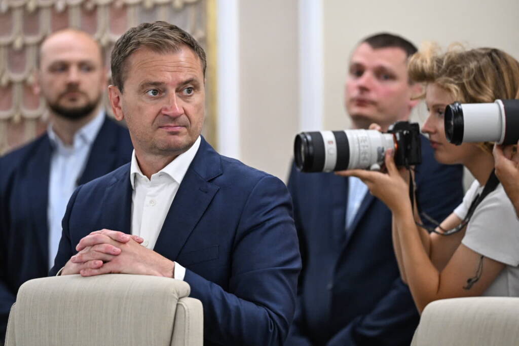 mid 25722236 2025 07 22 175023