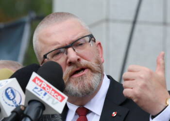 mid 25723197 2025 07 23 172610