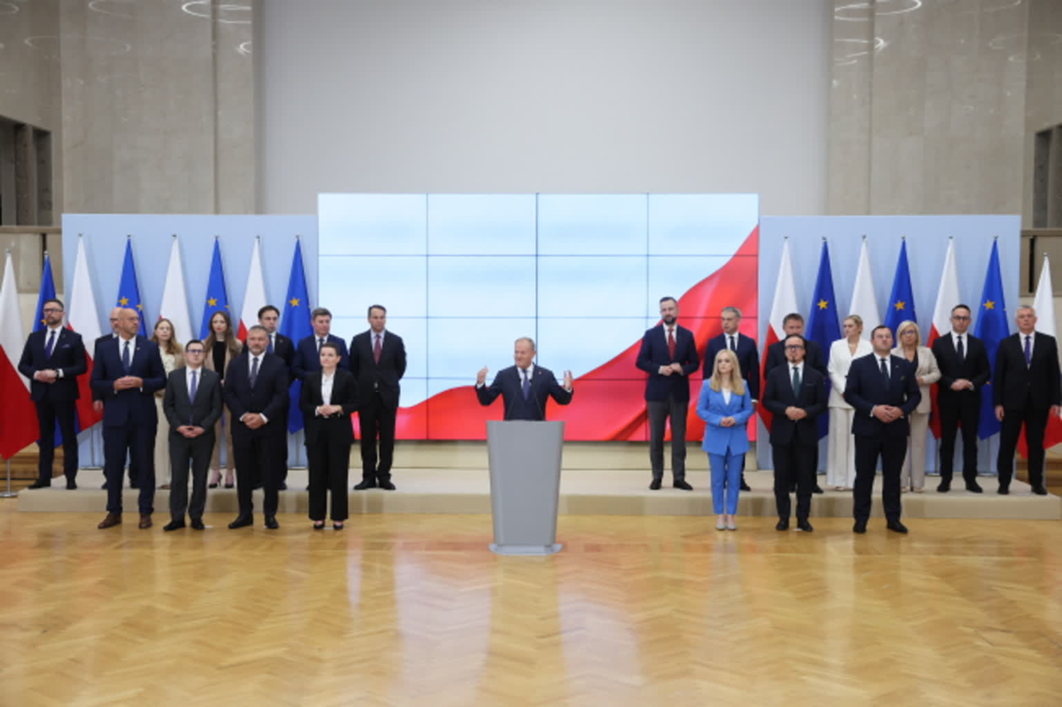 Premier Donald Tusk ogłosił skład nowego rządu 2 net-25723088 (1).jpg