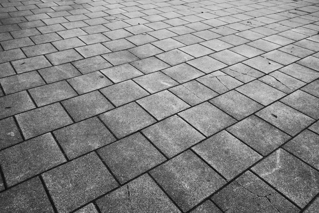 pavement 3147099 1280 2025 07 15 154117