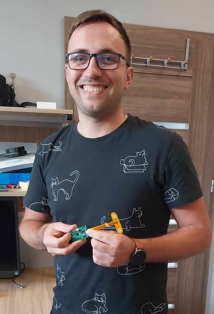 Innowacyjny wynalazek lubelskich naukowców. Ma pomóc chorym na cukrzycę 2 urządzenie 2.jpg