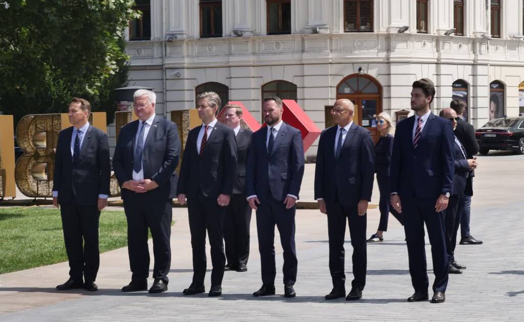 zlozenie kwiatow 2025 07 16 215232